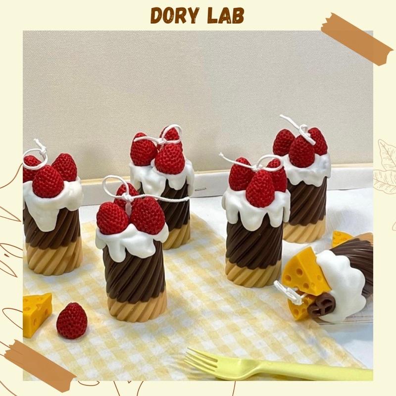 Nến Thơm Handmade Trụ Xoắn Sô-cô-la Dâu Tây, Phụ Kiện Trang Trí - Dory Lab