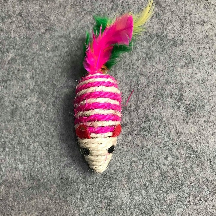 Đồ chơi chuột cói cho mèo