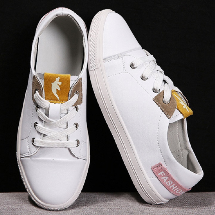 Women's flat casual shoes PU leather wild breathable white shoes