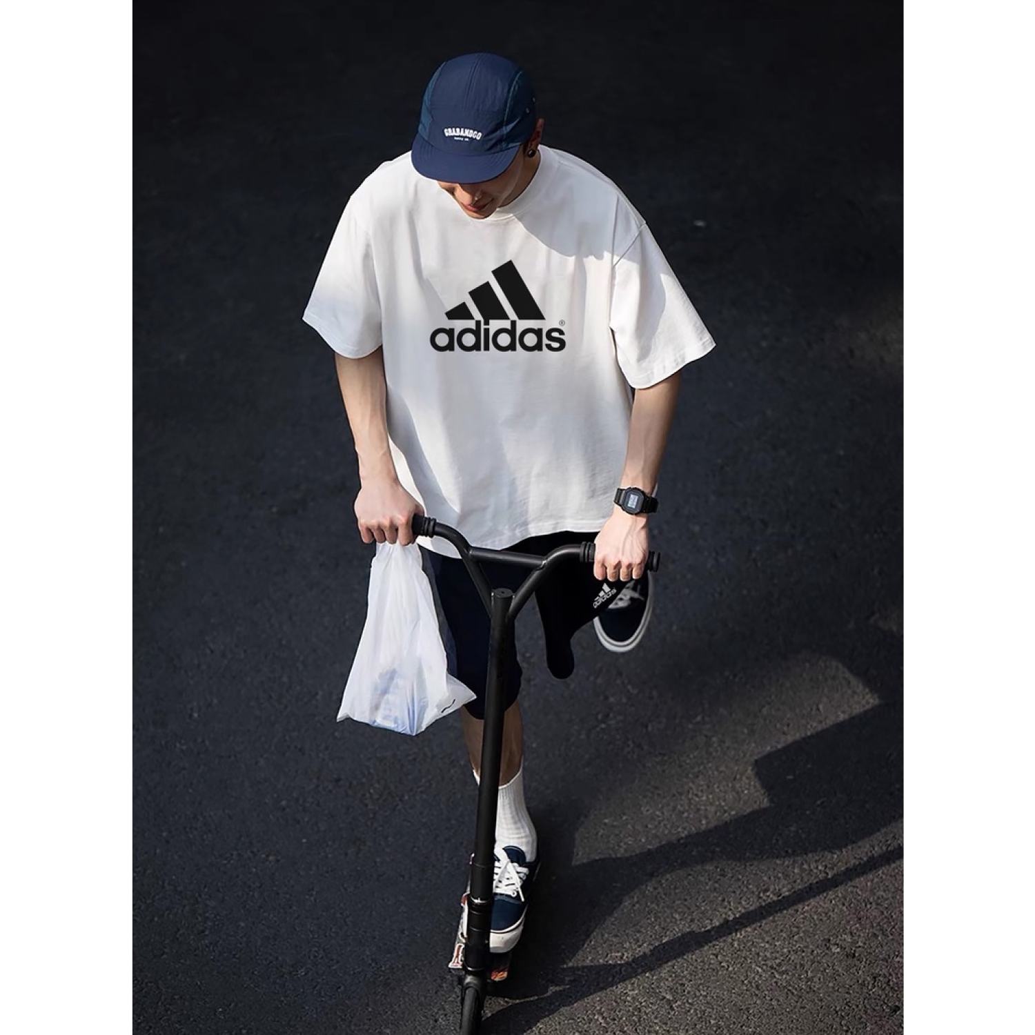 Bộ Quần Áo Nam Nữ Unisex In Hình ADIDASr Cổ Tròn Tay Lỡ Phong Cách Trẻ Trung Cá Tính Năng Động