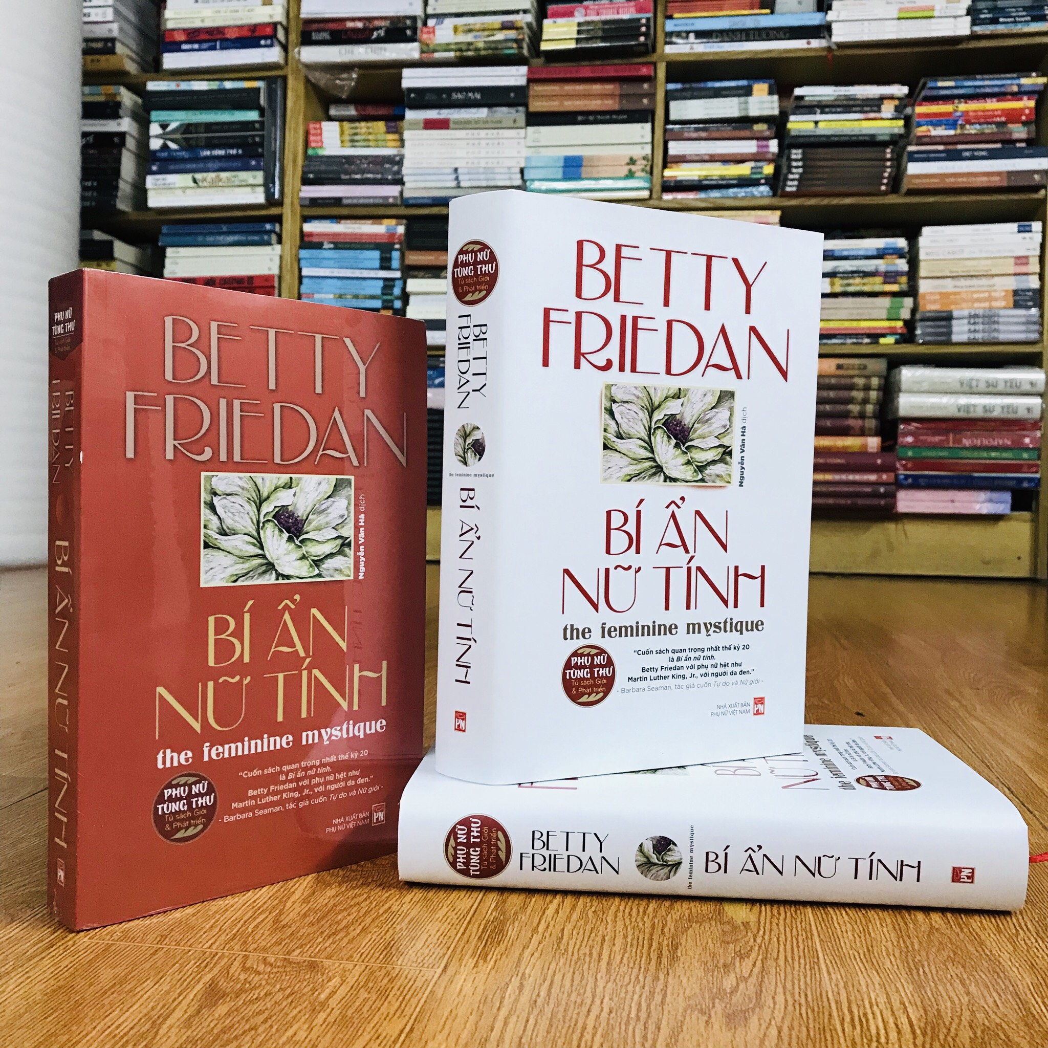 Bí Ẩn Nữ Tính - Betty Friedan (Bản Bìa Cứng)