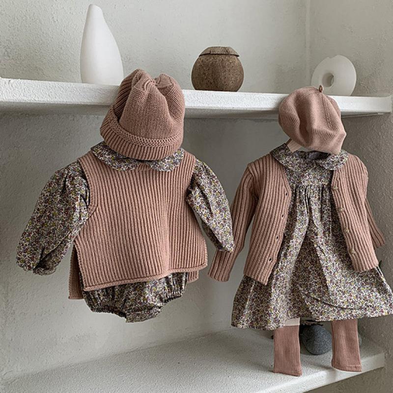 2021 Quần Áo Trẻ Em Bộ Bé Gái Áo Len Không Tay Trẻ Em Knited Áo Cotton Hoa Áo 3 Phù Hợp Với Bé Gái Bé Trai trang Phục