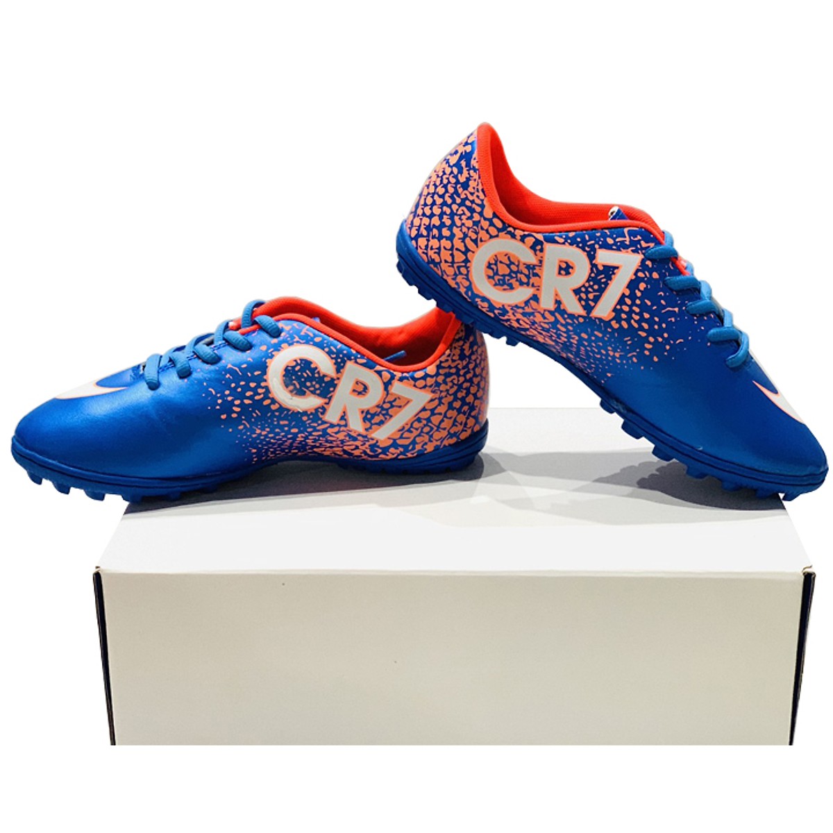 Giày Đá Banh CR7 Đã May Toàn Bộ Đế Nhiều Màu - Xanh dương - 41
