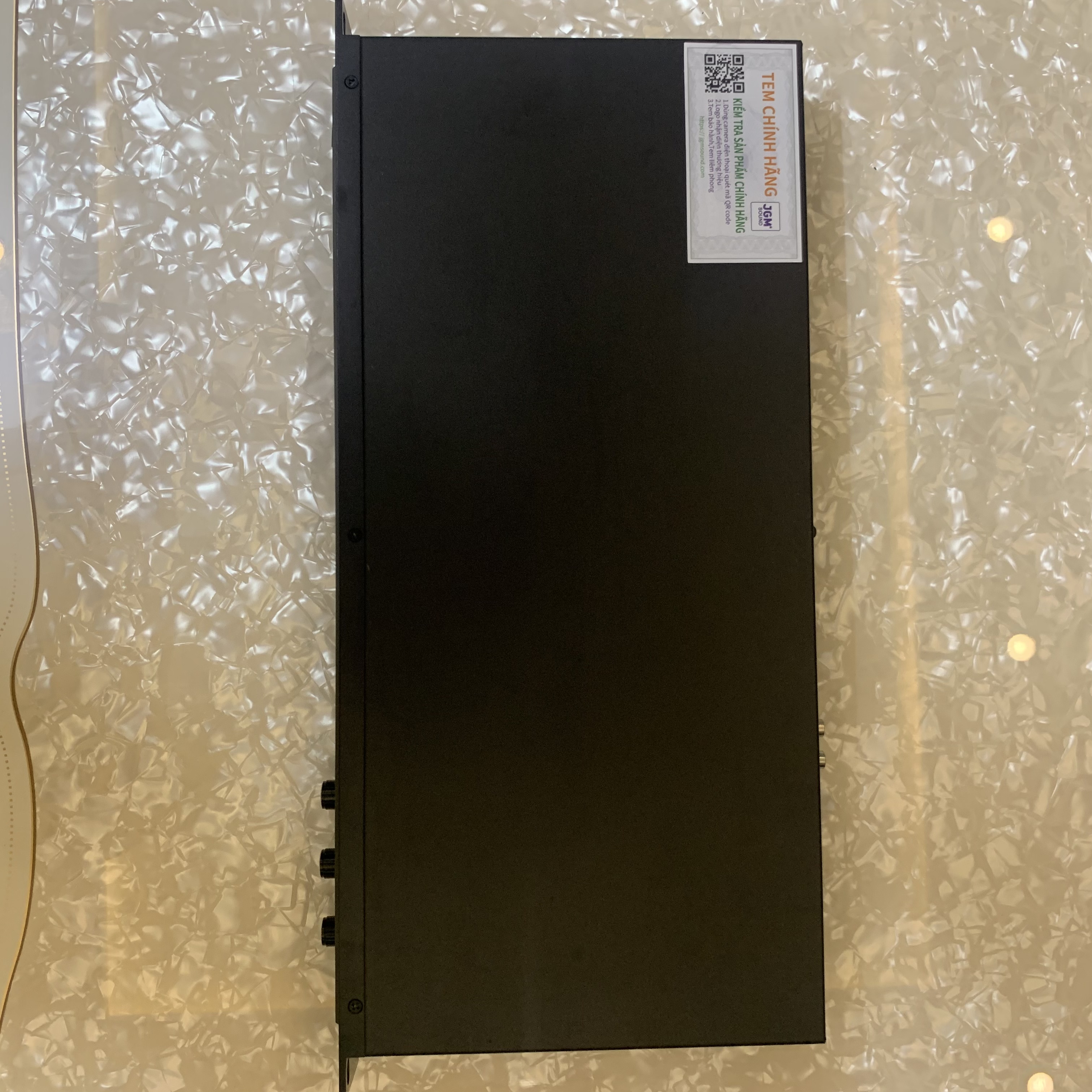 Vang số JGM Sound GM610 - Chip xử lý Mỹ ADSP 21489, có cổng quang học, dể chỉnh, echo hay, reverb sáng, chống hú siêu đẳng - Hàng chính hãng