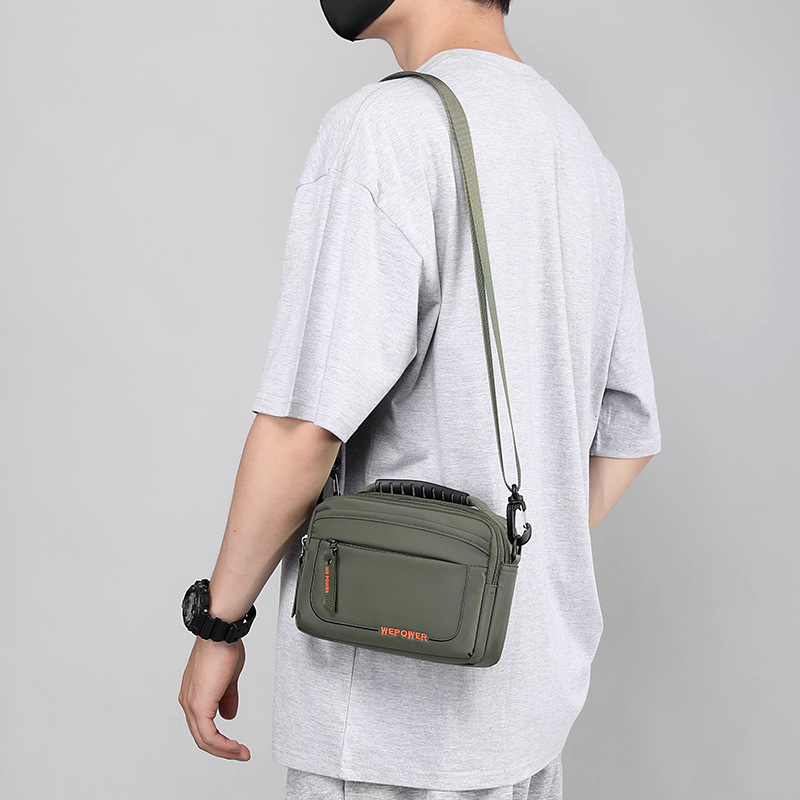 Túi đeo chéo nam phong cách mới  - BEE GEE DCN9252C