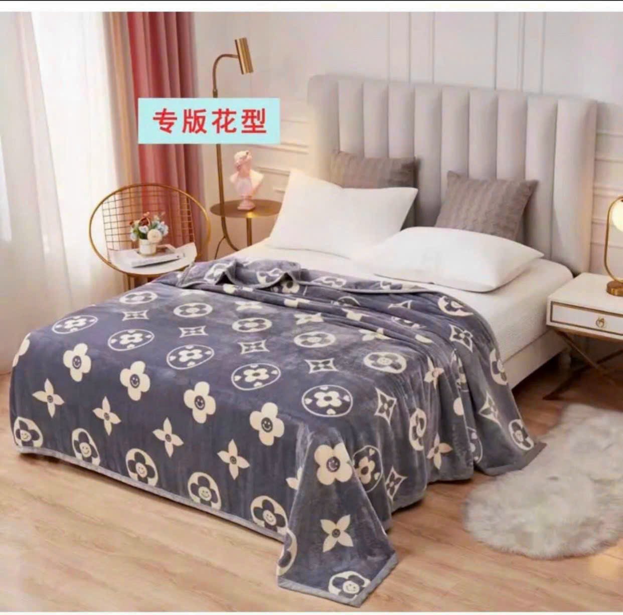 Chăn lông tuyết sữa hàn quốc in hình siêu đẹp siêu mềm mịn kích thước. 2mx2m2