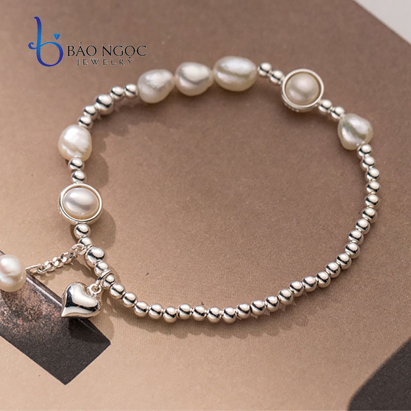 Lắc Tay Bạc Nữ Hình Trái Tim, Lắc Ngọc Trai Nữ Gắn Charm Bạc Độc Đáo, Vòng Tay Bạc Nữ Gắn Charm Xinh Xắn - LT2813.BNT2812 - Bảo Ngọc Jewelry