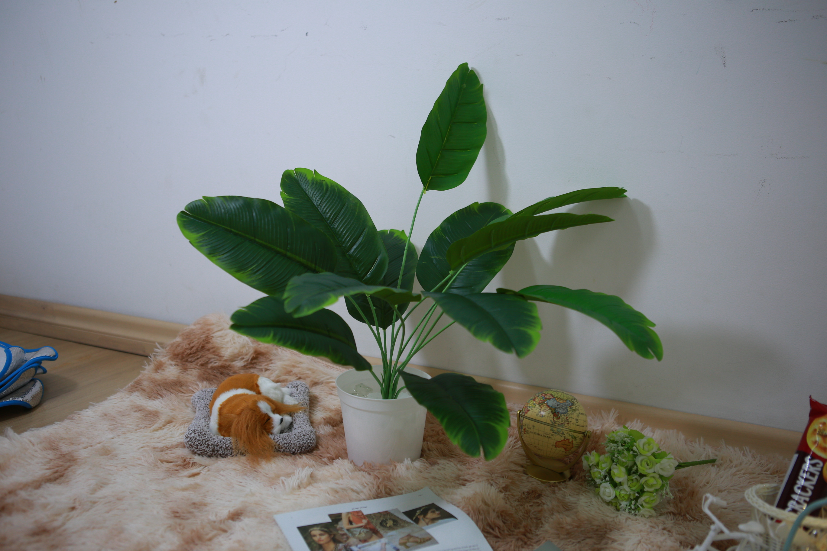 Chậu cây chuối cảnh nhựa 12 lá