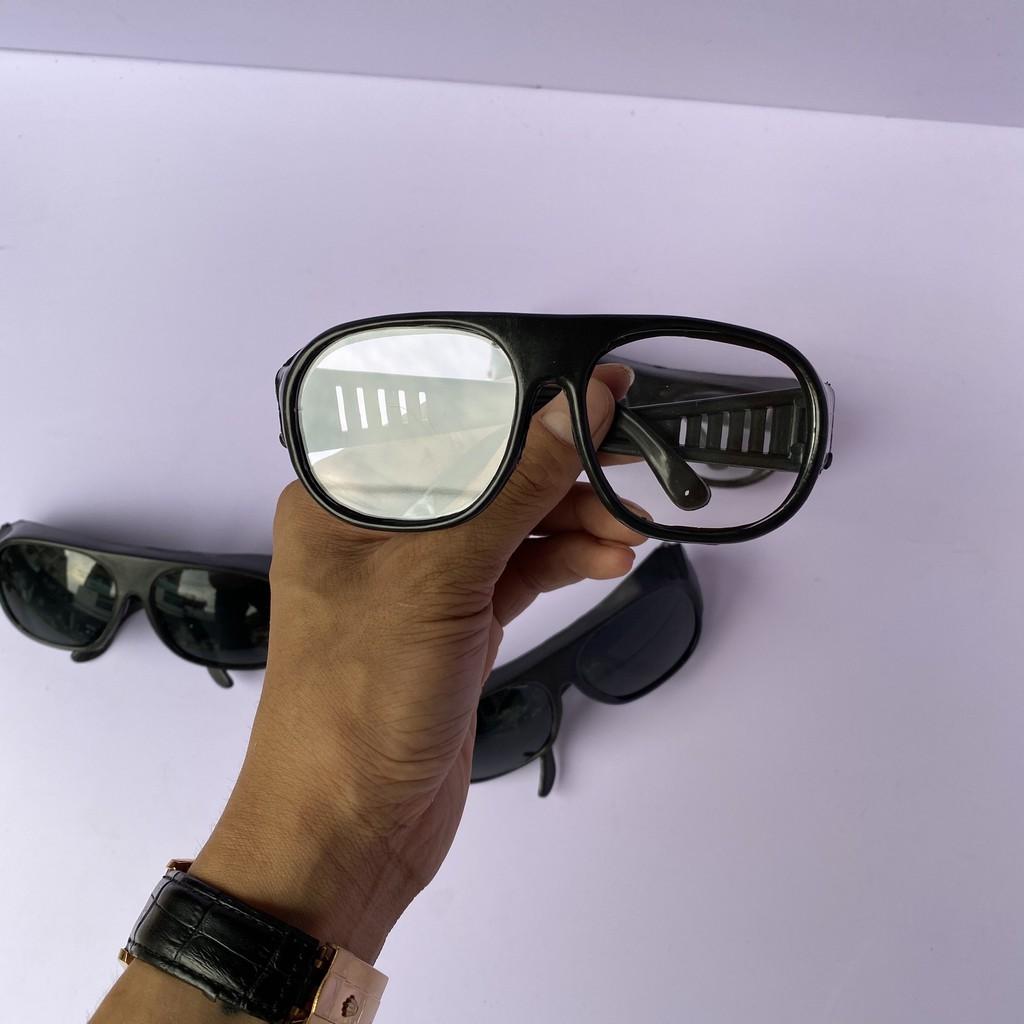 Kính bảo hộ, kính bảo hộ chuyên dùng cho thợ hàn mắt bằng thủy tinh