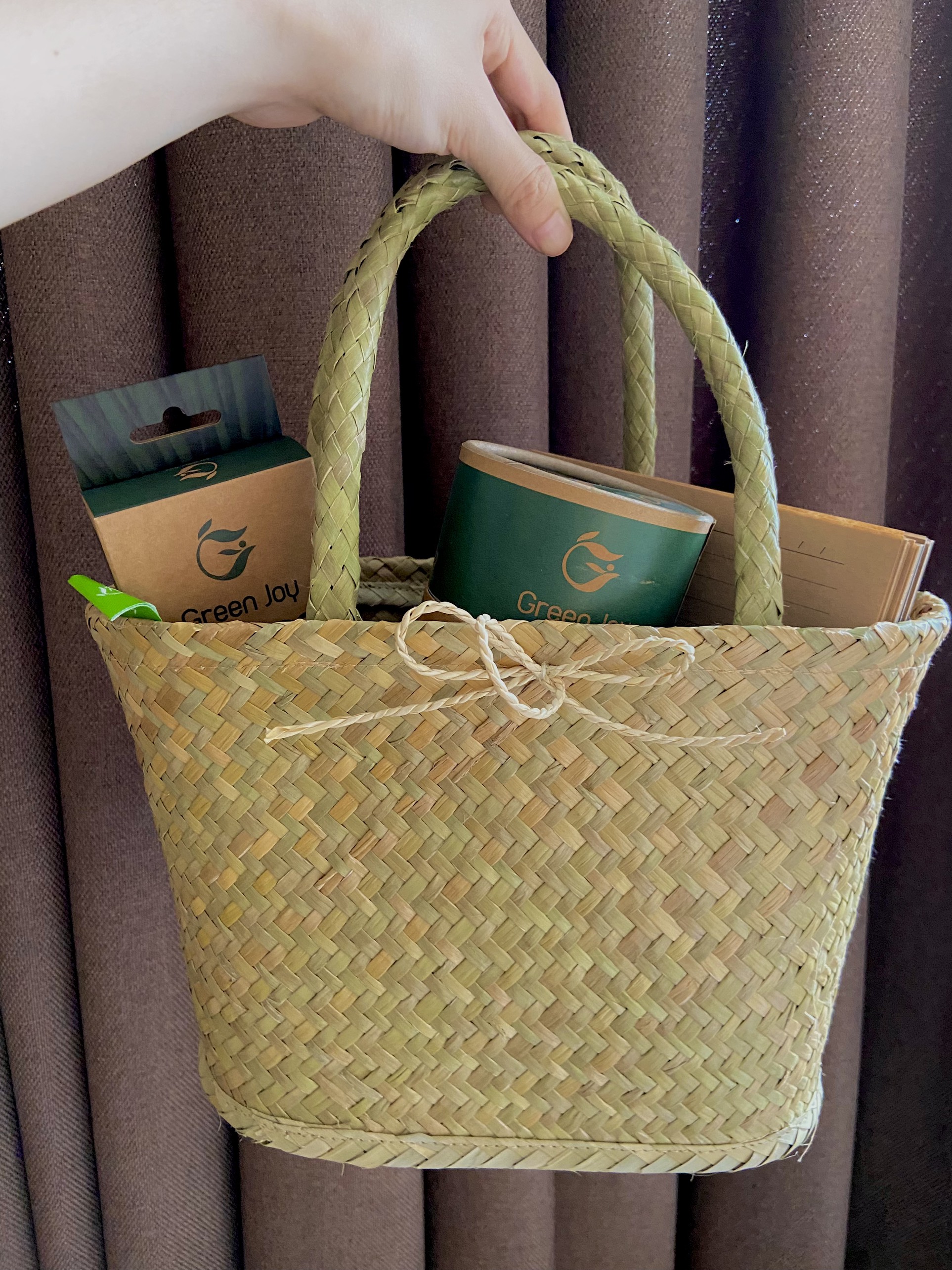 Giỏ cỏ bàng picnic có nơ Green Joy