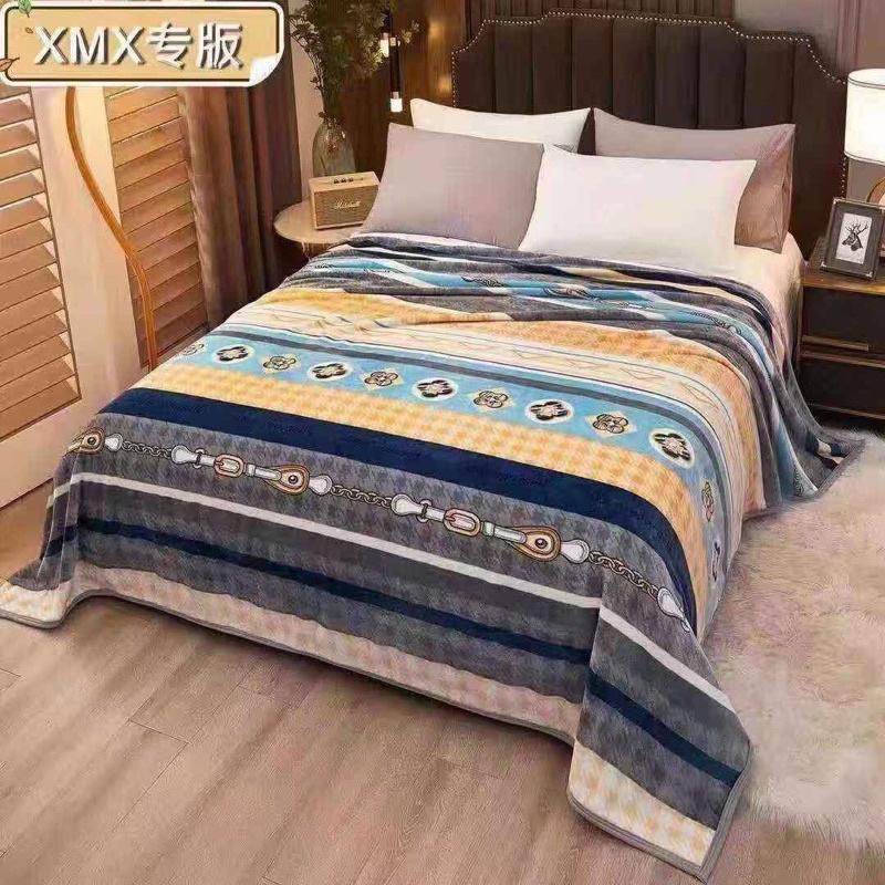 Chăn Tuyết Nhung Sữa Siêu Đẹp, Mềm Mịn, Thoáng Mát Kích Cỡ 2mx2m2