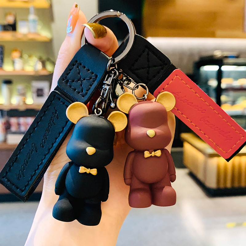 Móc Khóa Hình Chú Gấu Bearbrick Đeo Nơ Đáng Yêu Thời Trang