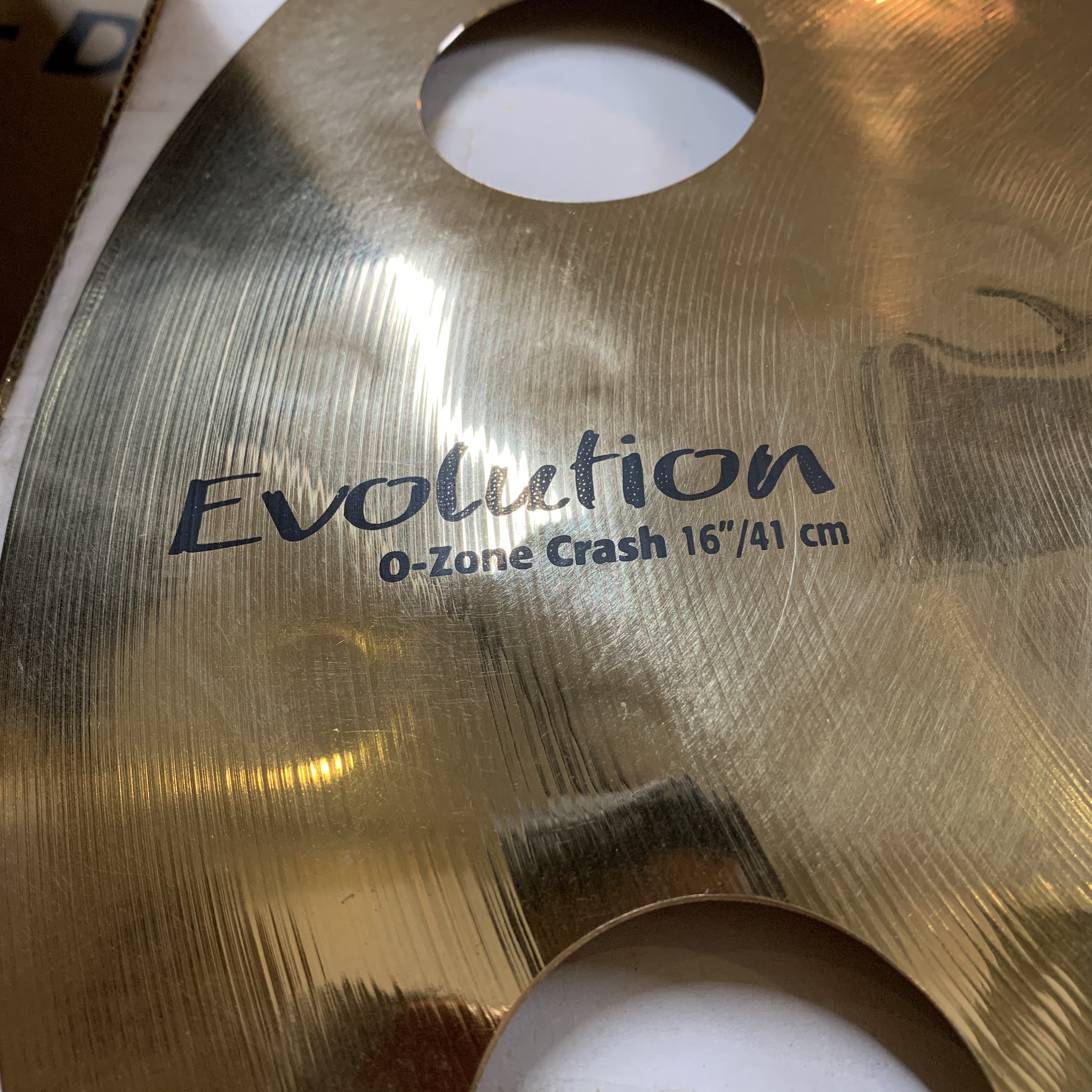 Lá trống HHX Ozone 16'' Sabian