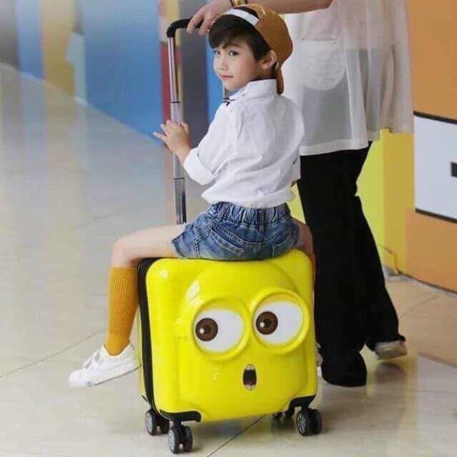 Vali kéo đẩy cao cấp trẻ em hoạt hình 3D MINION dễ thương thời trang