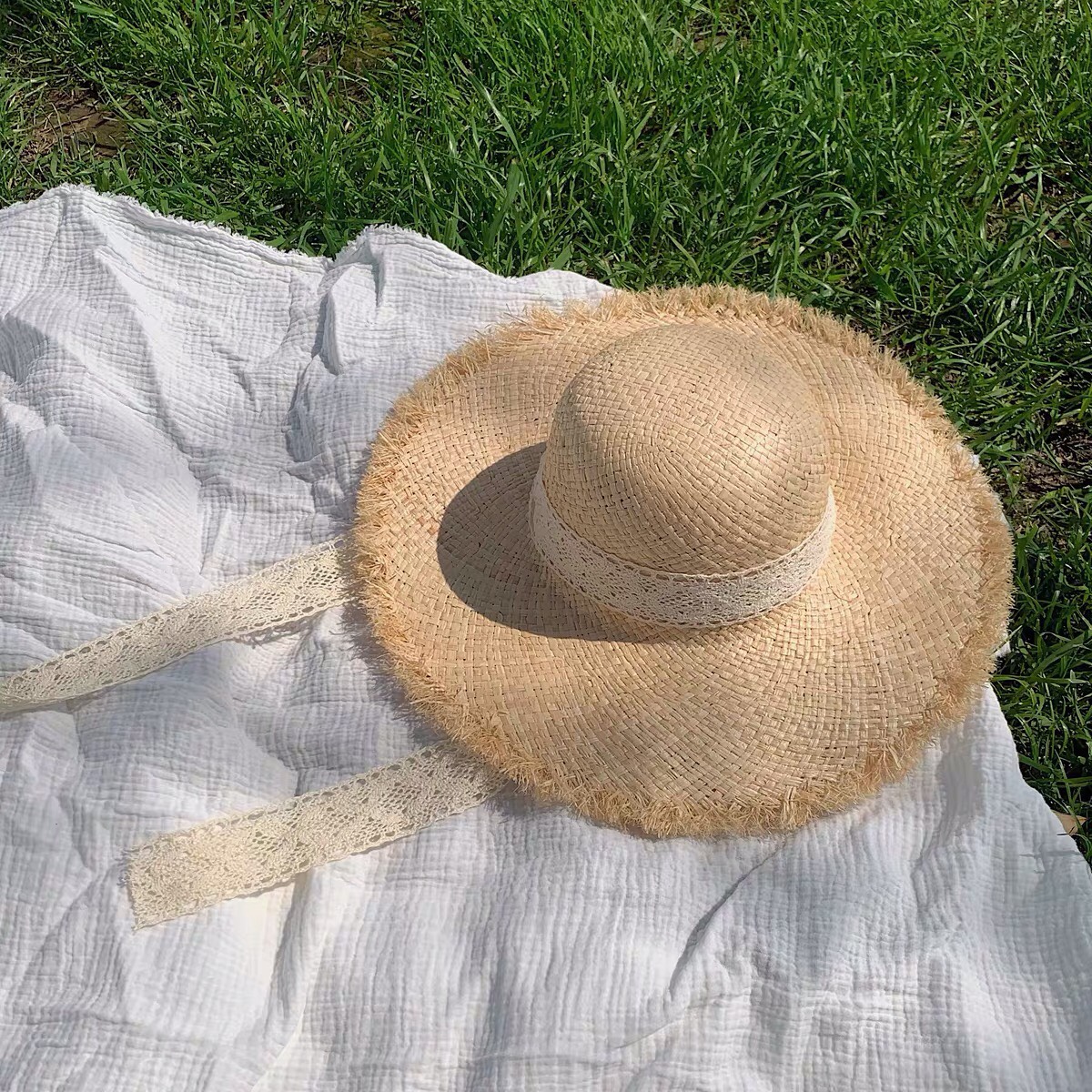 Nón cói rơm dây nơ ren vành xước vintage