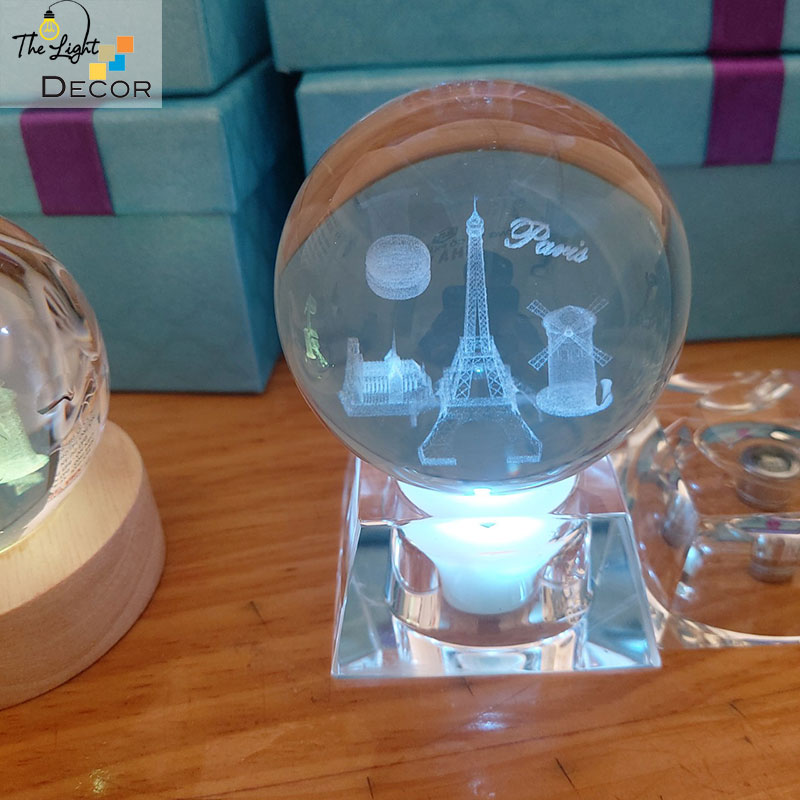 Bộ Quà Tặng Quả Cầu Pha Lê 3D larser LED PARIS 6cm