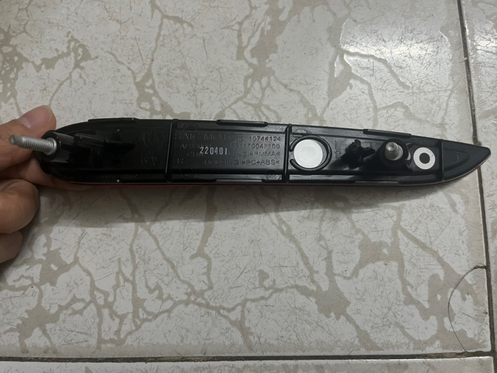 Đèn phản quang cản sau MG 5 2020- Bản Thái