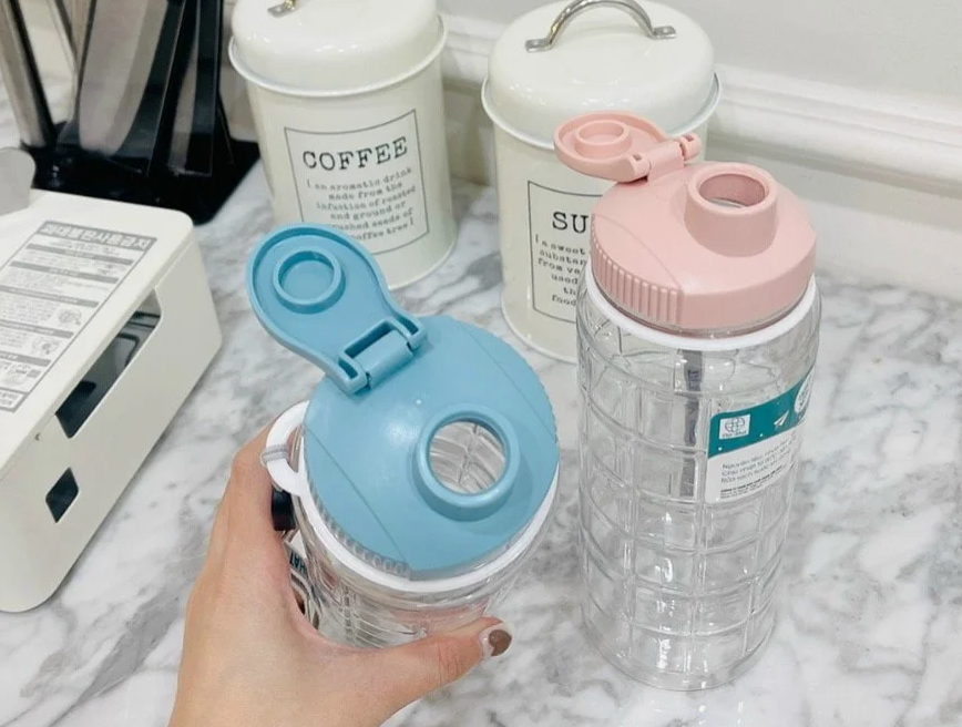 BÌNH ĐỰNG NƯỚC VỚI THIẾT KẾ CARO DUNG TÍCH 550ML-JL