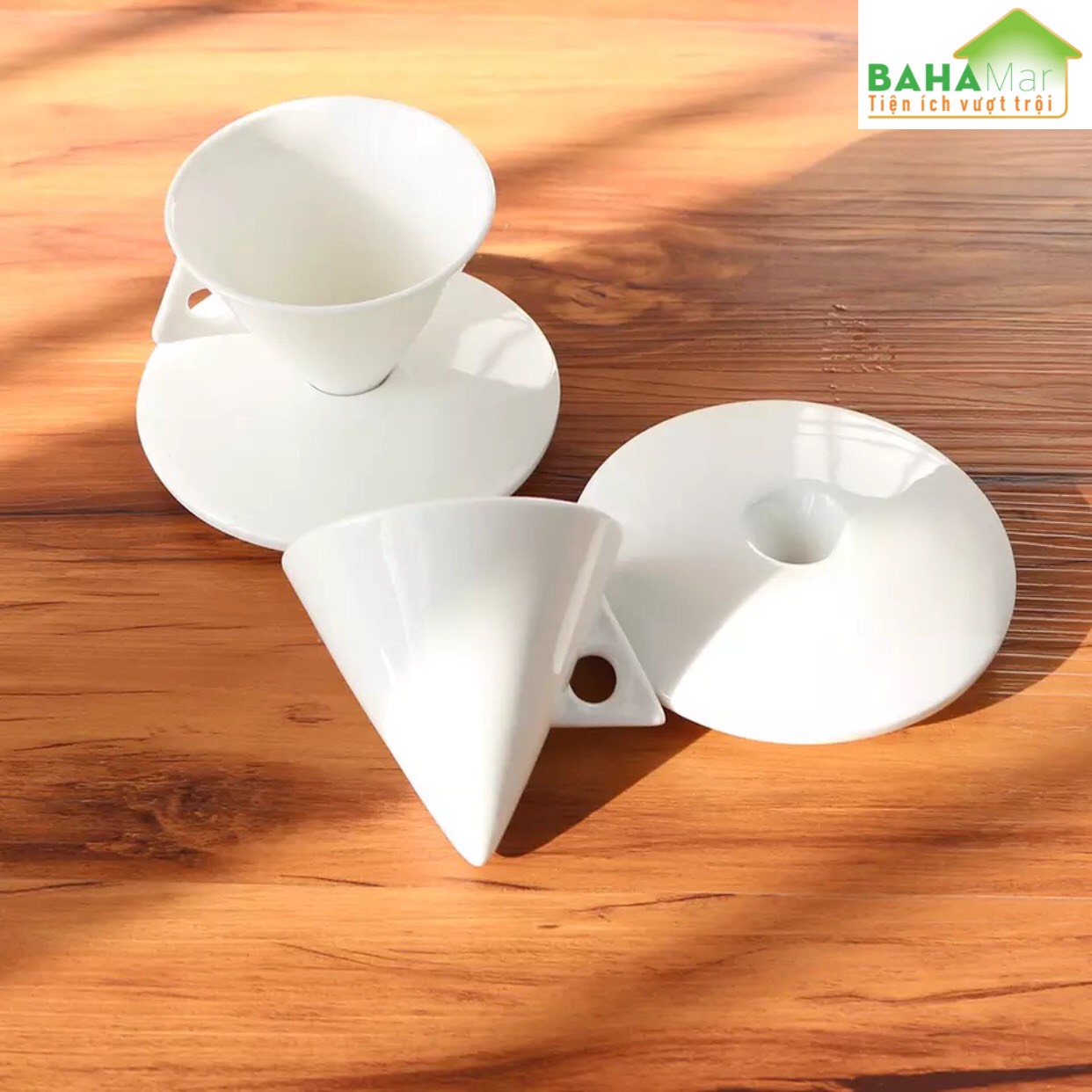TÁCH CÀ PHÊ HÌNH NÓN BẰNG SỨ XƯƠNG CAO CẤP "BAHAMAR" Thiết kế hình Nón nhìn như kim tự tháp rất tinh tế và đẹp mắt - như một tác phẩm nghệ thuật