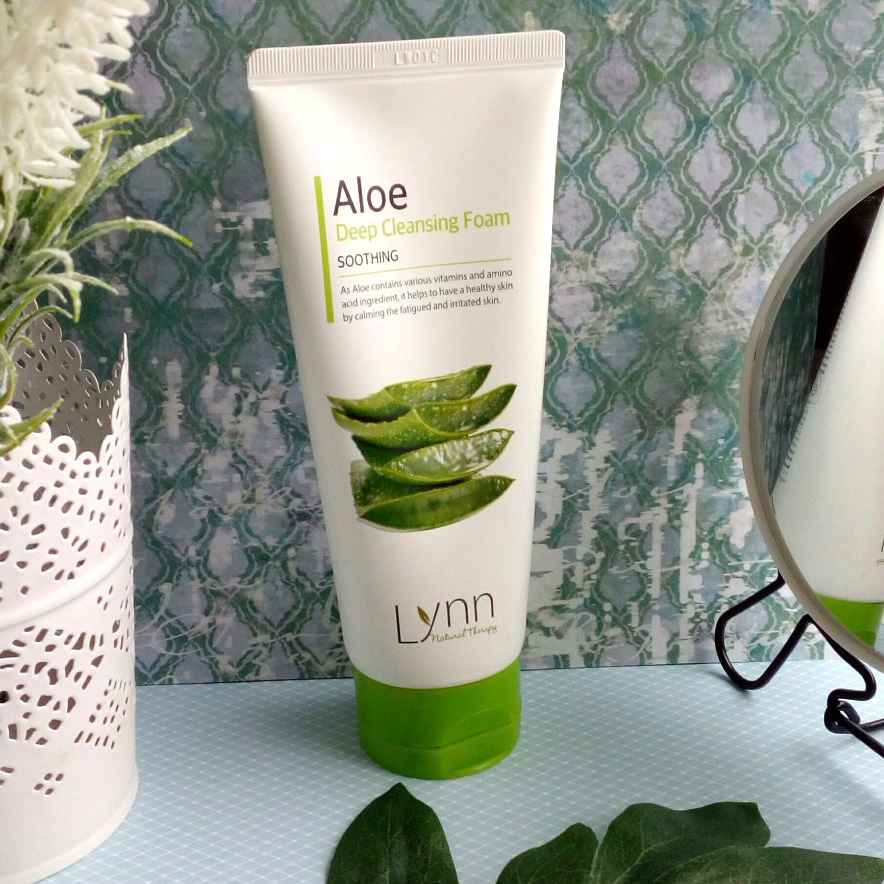 Sữa rửa mặt lô hội Lynn Aloe Deep Cleansing Foam Hàn Quốc 120g