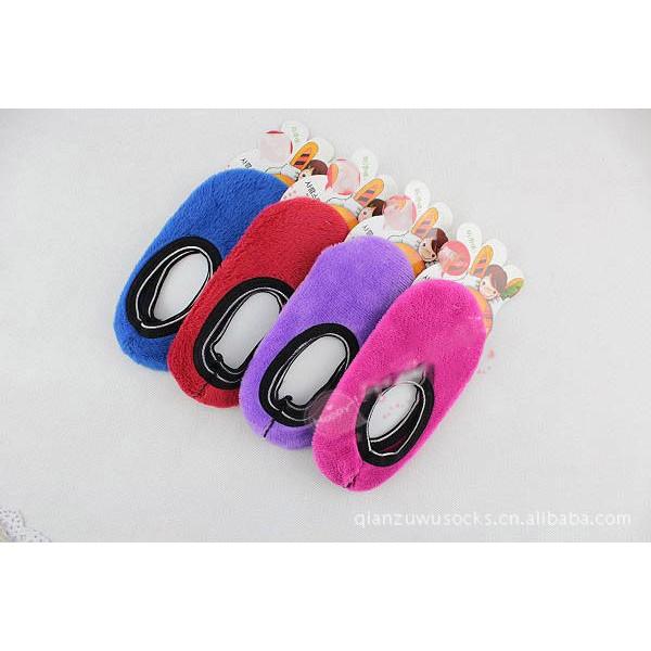 Combo 2 đôi giày nỉ chống trơn đi trong nhà cho bé