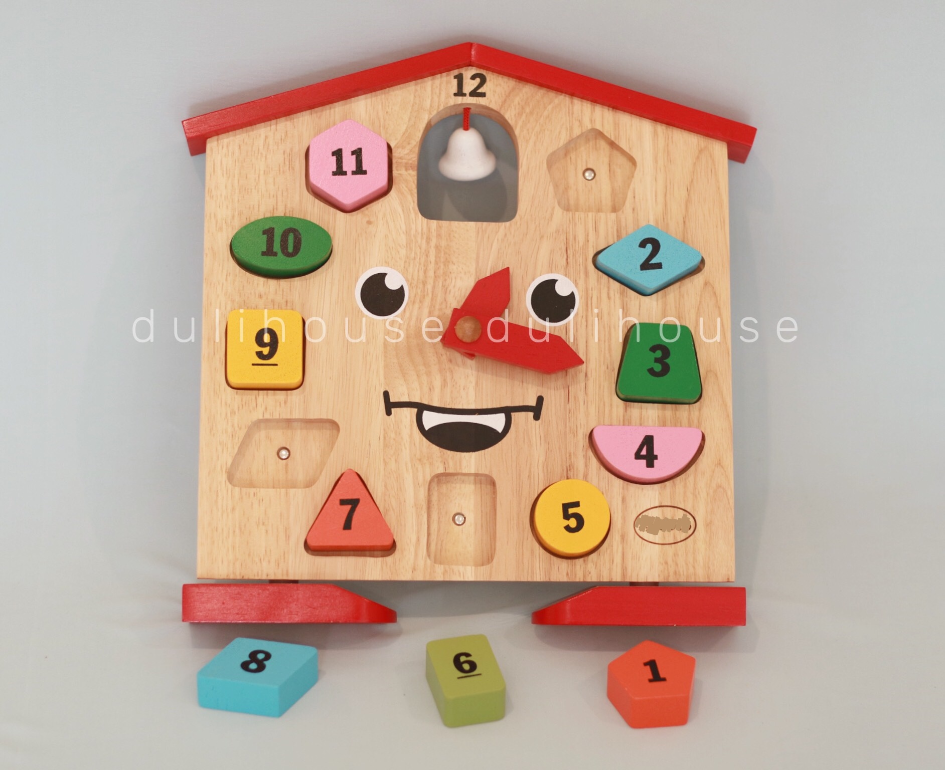 Đồng hồ mặt cười ngôi nhà thân thiện - Vừa giúp bé học đếm, vừa ghi nhớ hình khối và màu sắc cơ bản - Sản phẩm hỗ trợ quá trình tiếp cận cuộc sống cho Bé từ sớm - Gỗ tự nhiên an toàn