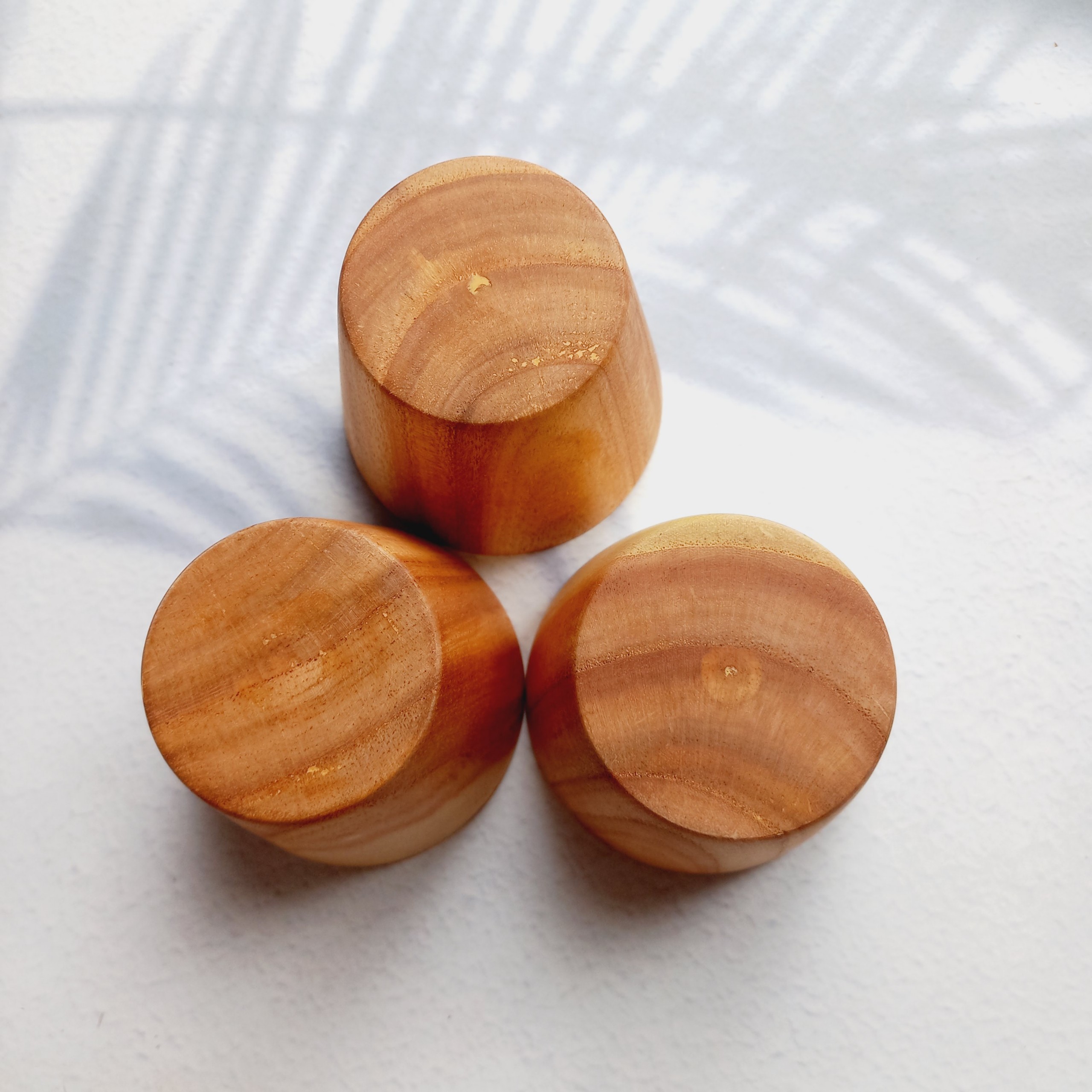 Cốc/Ly Gỗ Xoan Thân Trụ Xinh Xắn 7x8cm Uống Nước, Trà, Cà Phê, Cốc Gỗ Decor Trang Trí Chụp Ảnh Của Vitrapro