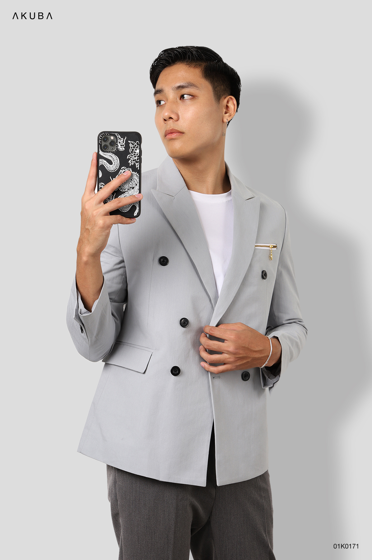 Áo khoác Blazer nam trơn sang trọng AKUBA form regular, mặc thoải mái, nhiều màu | 01K0171