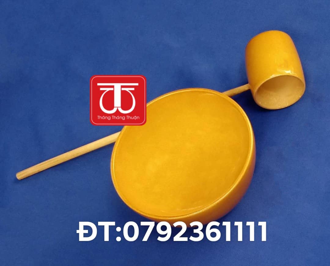 BÁT GỖ SƠN MÀI KÈM GÁO