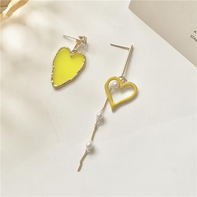 Khuyên tai xinh xắn