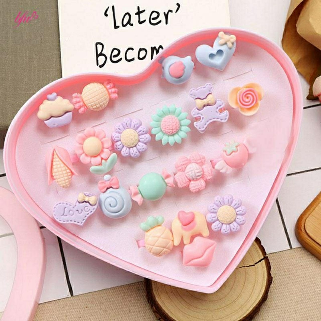Hộp nhẫn xinh xắn nhiều màu sắc cho bé gái - J001