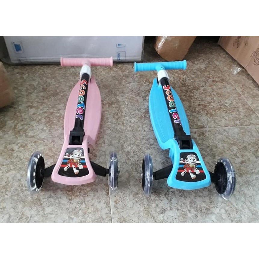 Xe trượt scooter 3 bánh phát sáng có thể gấp gọn