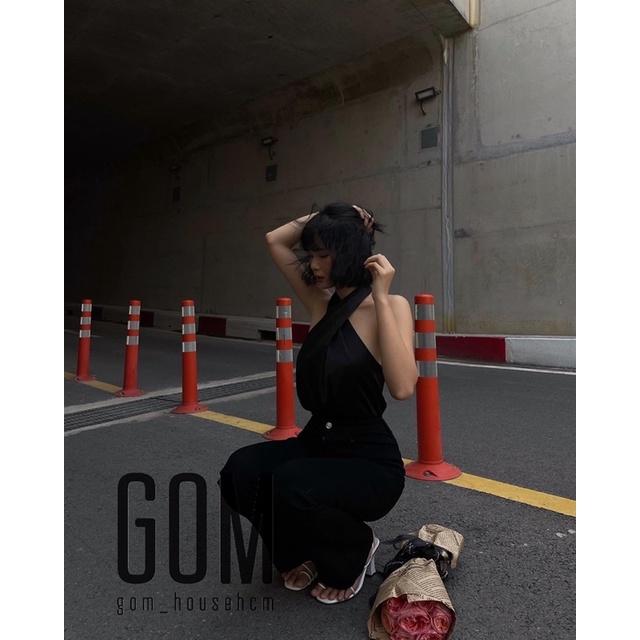 Áo lụa cổ yếm Cee top