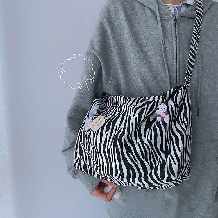 Bag Women's New Zebra Pattern Vintage Canvas Bag Female Student Korean Style Leopard Print Messenger Bag All-Match Shoul