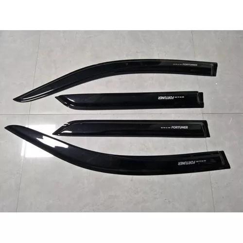 Vè che mưa nhựa đen Fortuner 2017-2020 Thái chất liệu dày dặn không đúng mô tả hoàn lại tiền