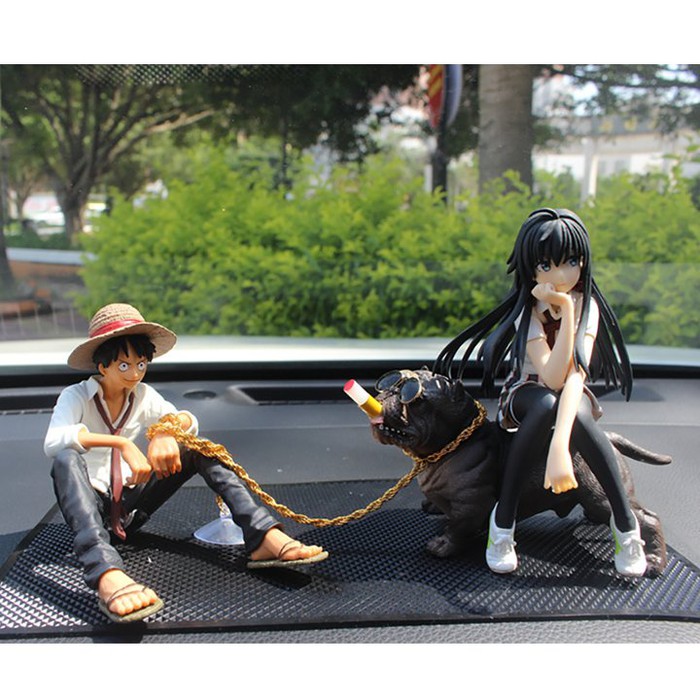 Mô hình anime. Nhân vật Luffy, Yukino Yukinoshita và chú chó Bully