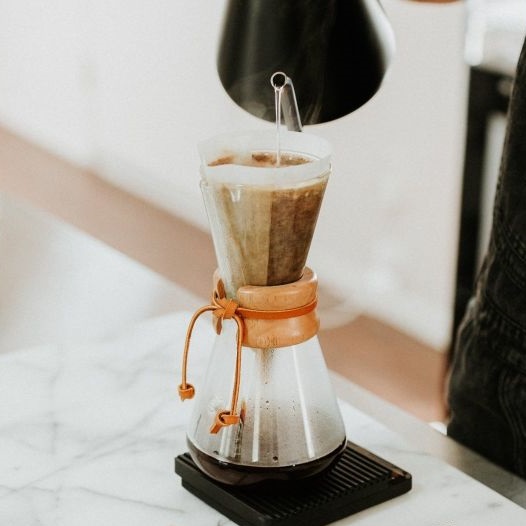 Bình pha cà phê thủy tinh kiểu chemex tay cầm gỗ