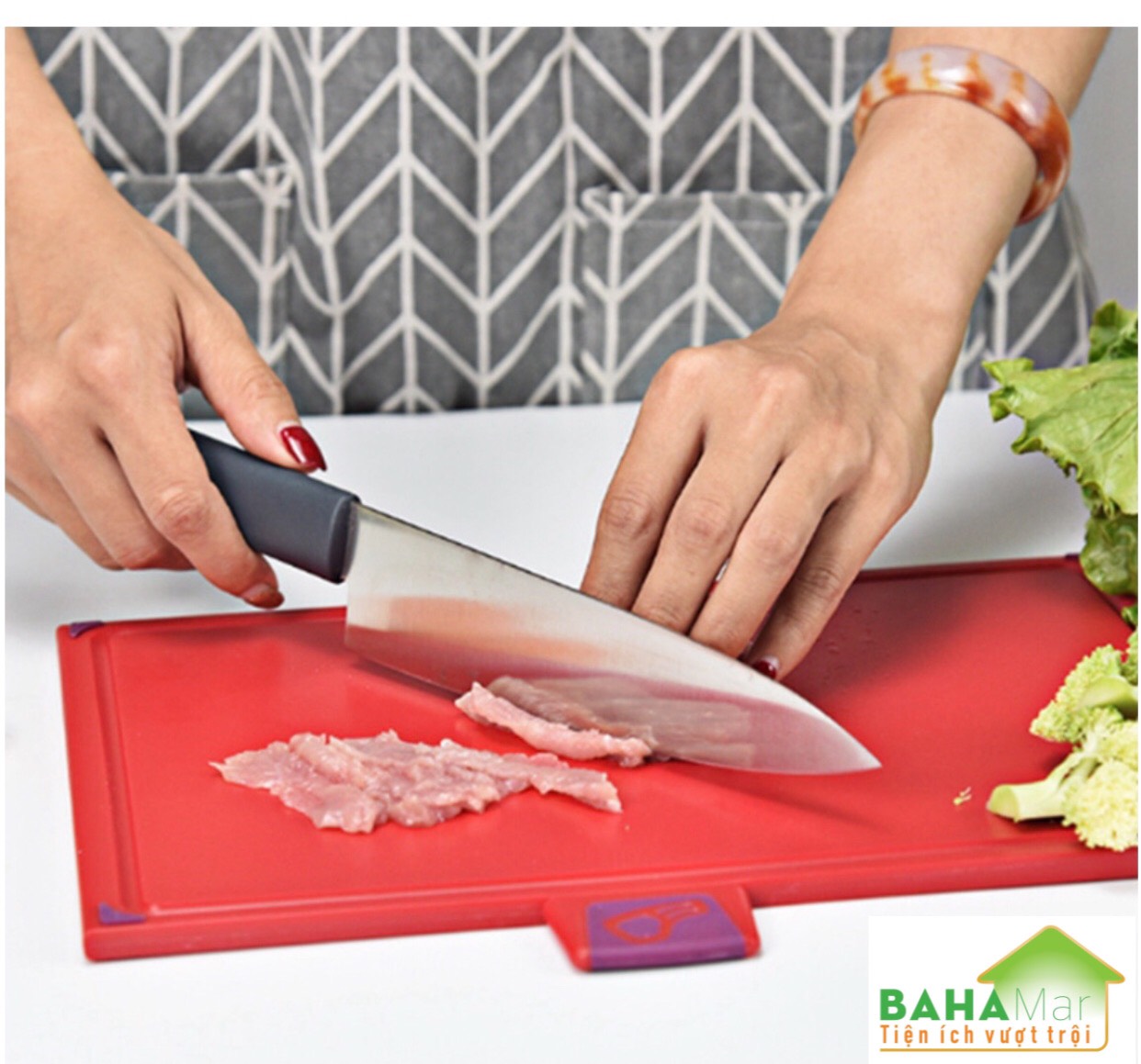 BỘ DAO THỚT 4 MÀU CÓ PHÂN LOẠI SỬ DỤNG THEO THỰC PHẨM BAHAMAR để tránh lây nhiễm chéo của thành phần loài vi khuẩn và ảnh hưởng đến chất lượng thực