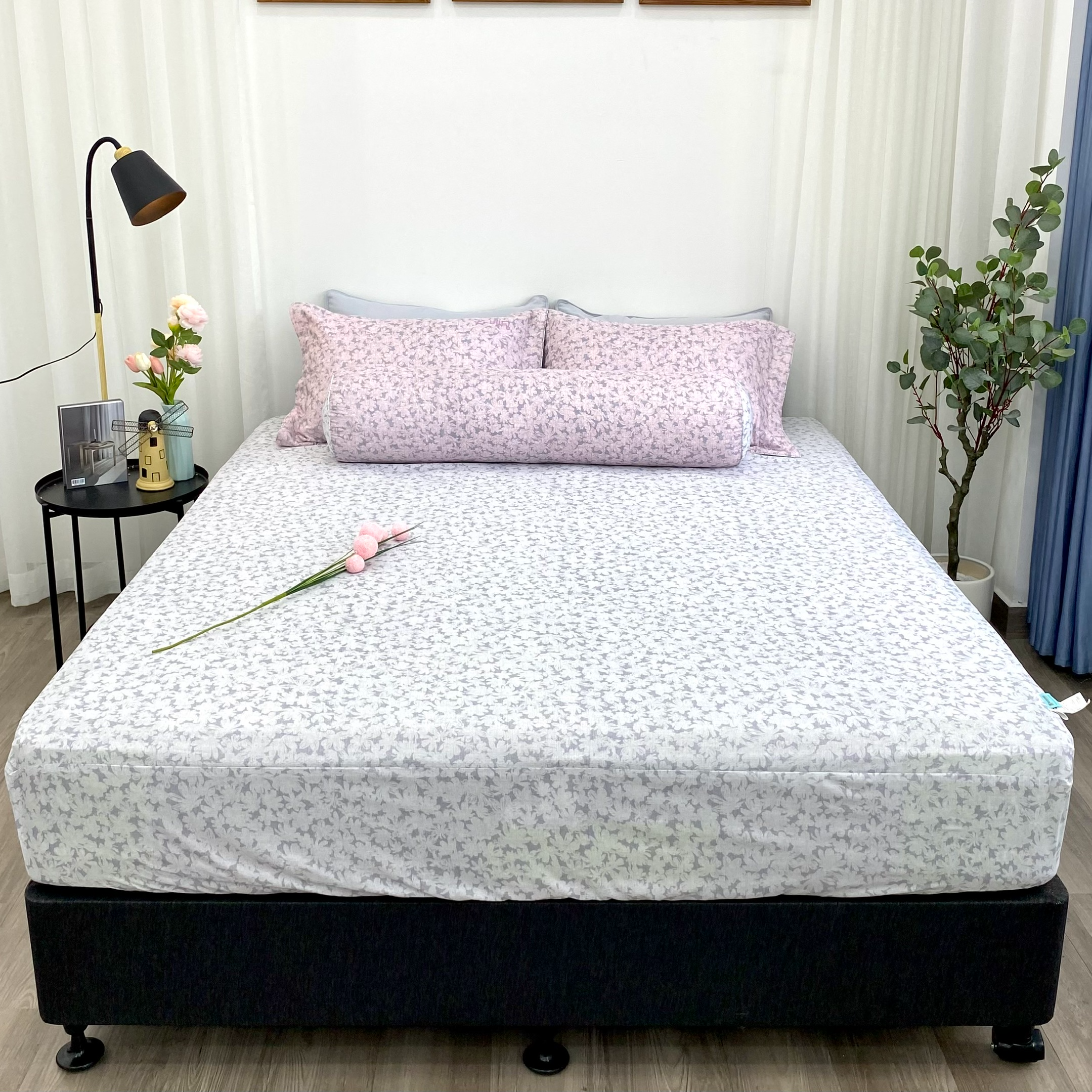 Bộ ga giường KBedding by Everon KMTP 113 Microtencel Hồng in hoa (4 món)