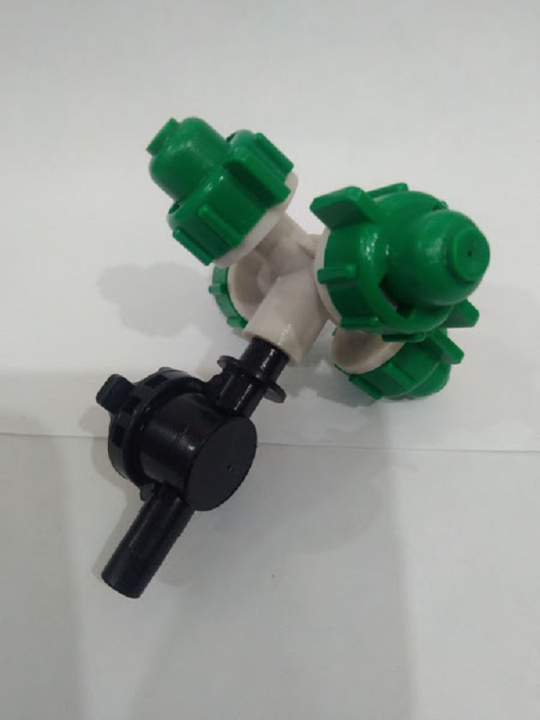 Béc phun sương nhựa tưới cây 4 hướng + van chống rỉ nước