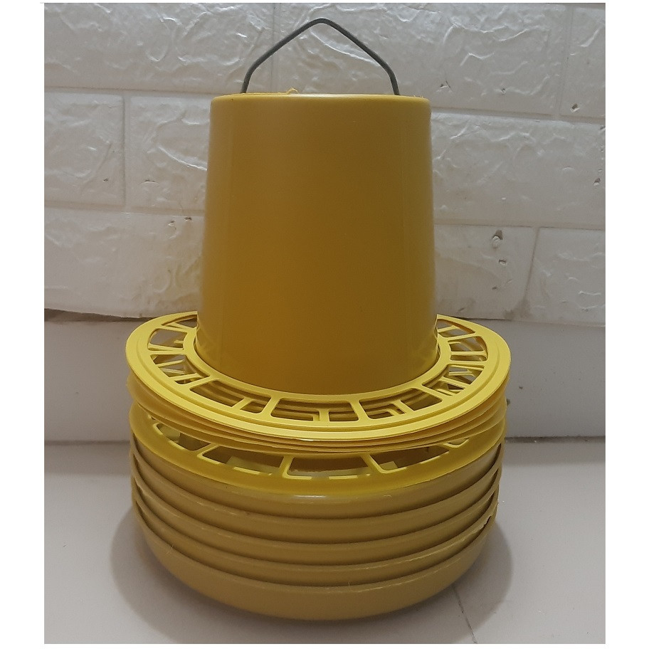 5 Máng ăn trung liền vành LR Số 2 Cho Gia Cầm  Chia ô, Có Móc Treo, Kích Thước 22,22,18Cm