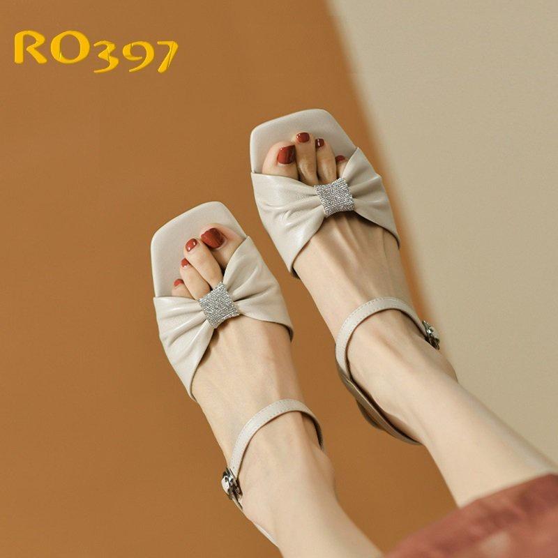 Sandal nữ thời trang đính hạt cao cấp ROSATA RO397 cao 6p - Kem - HÀNG VIỆT NAM CHẤT LƯỢNG QUỐC TẾ