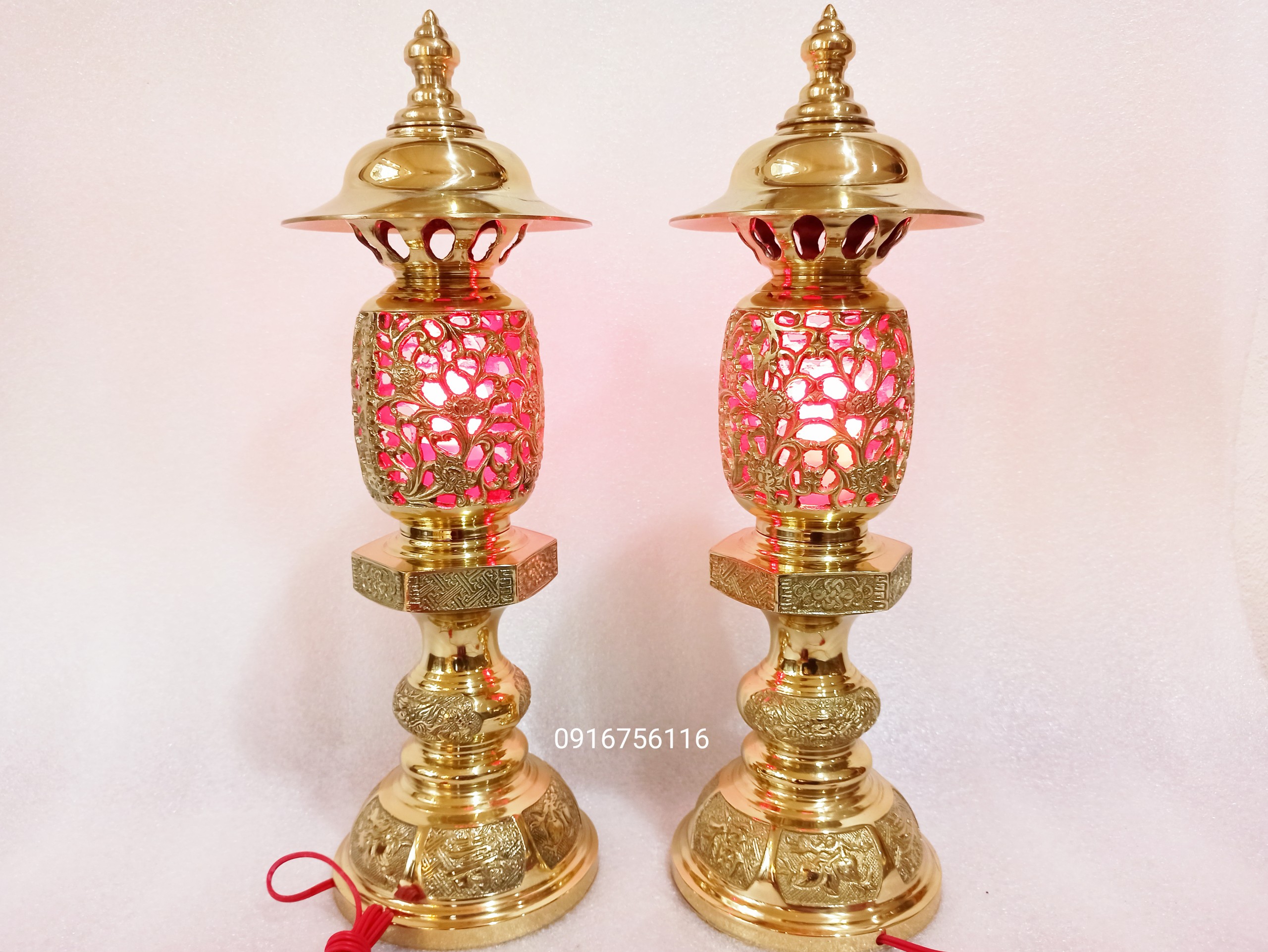 Đèn thờ đồng vàng cỡ đại, đèn thờ điện cỡ lớn, đèn thờ gia tiên cỡ đại- Đồ đồng Nguyệt Ánh