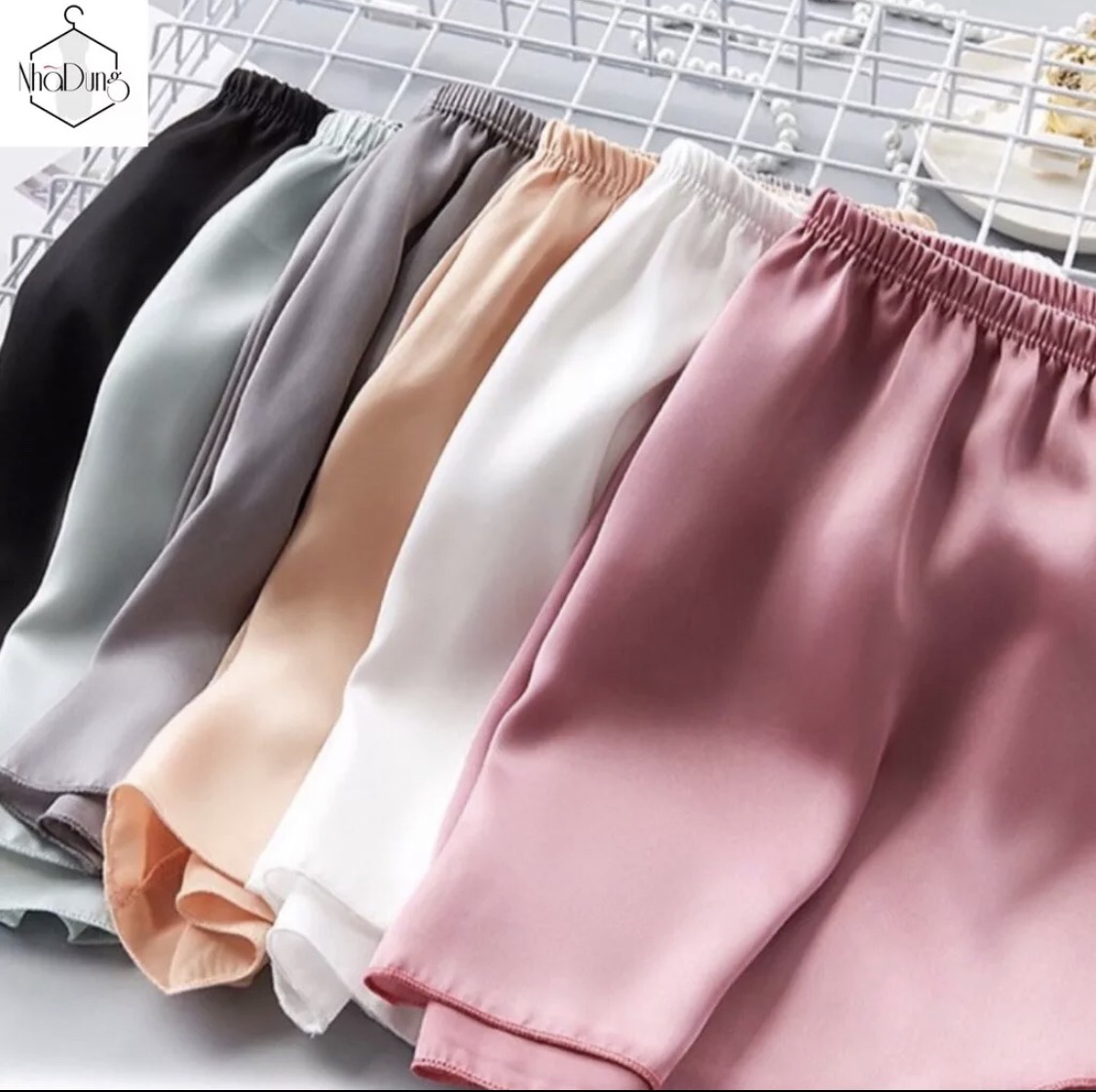 COMBO 3 QUẦN NGỦ NỮ LỤA SIÊU SEXY MÀU NGẪU NHIÊN THOÁNG MÁT DỄ MẶC NHÃ DUNG STORE