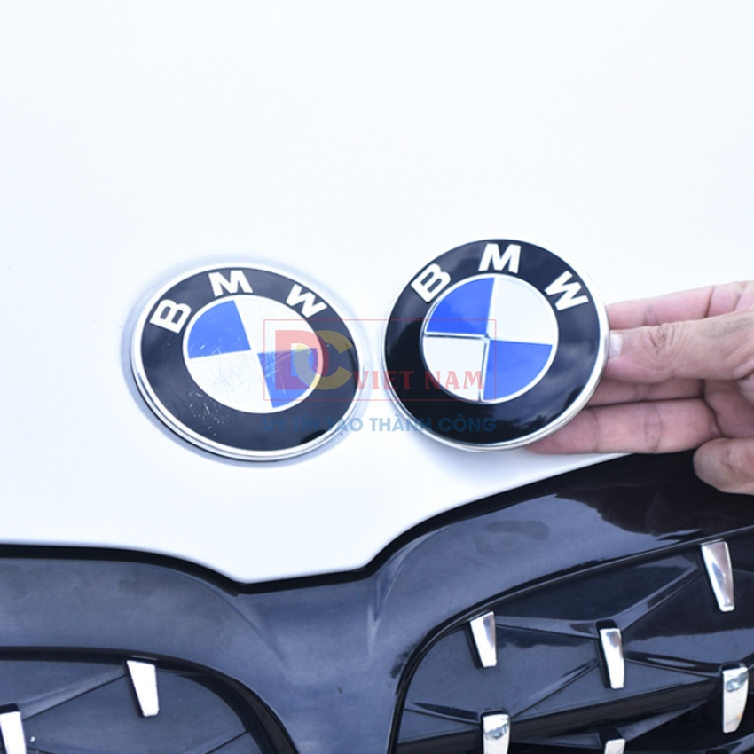 Logo biểu tượng trước xe ô tô BMW Series 7