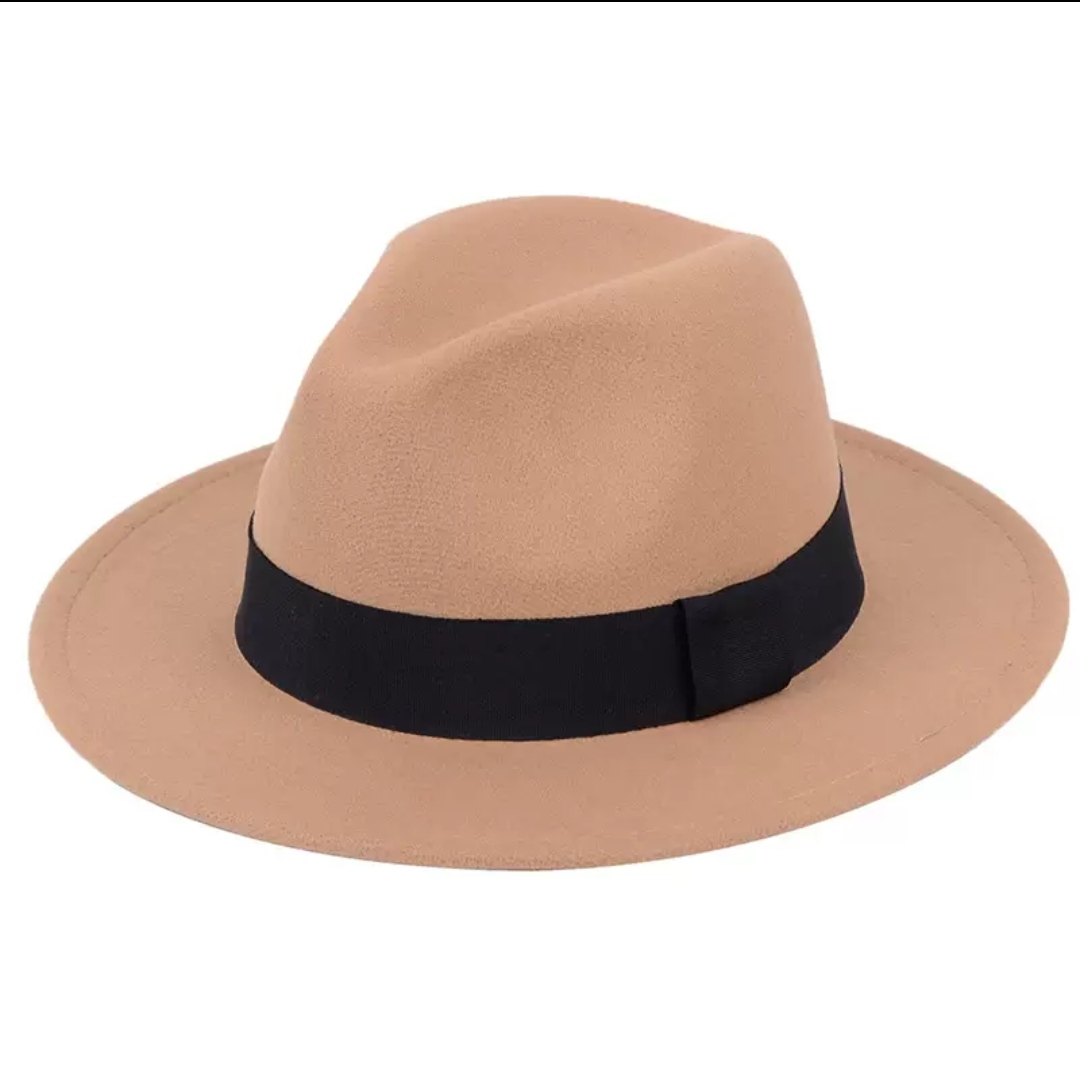Nón mũ phớt cao bồi Fedora nam nữ phối đai đen vành rộng 7cm chất liệu nỉ.  Nón mũ phớt cao bồi Fedora dành cho cả nam và nữ. Thiết kế với đai đen và vành  rộng 7cm, tạo nên phong cách thời trangddona25070101