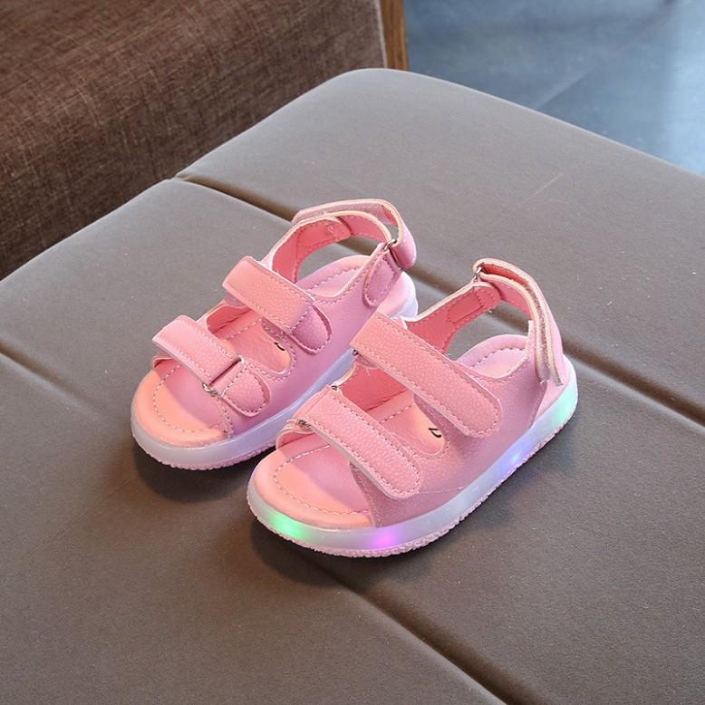 Giày sandal quai dán thiết kế đế có đèn LED cho bé