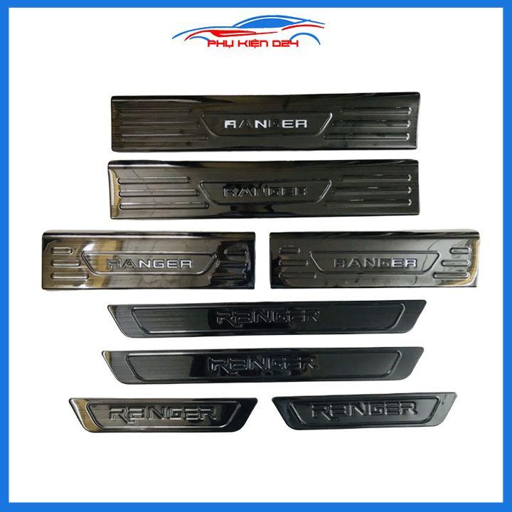 Bộ ốp bậc cửa trong ngoài nẹp bước chân Ranger 2016-2017-2018-2019 vân Titan chống trầy trang trí xe