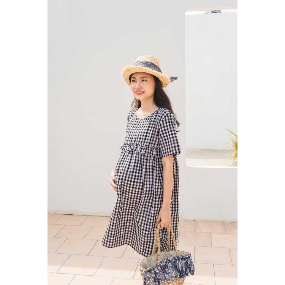 Đầm bầu và cho con bú gingham trẻ trung