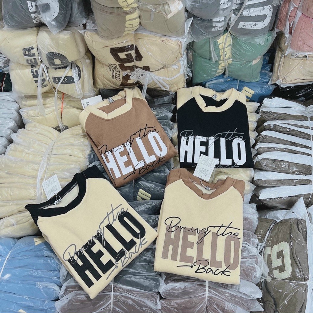 Áo Khoác Hoodie &amp; Sweater Nam Nữ Họa Tiết Chữ HELLO Chất Nỉ Ngoại Mềm Mịn Phong Cách Thời Trang Hàn, áo sweater phối tay ráp lăng chữ hello, Áo sweater nữ cổ tròn, áo hoodie nỉ form rộng phong cách ulzzang Hàn Quốc